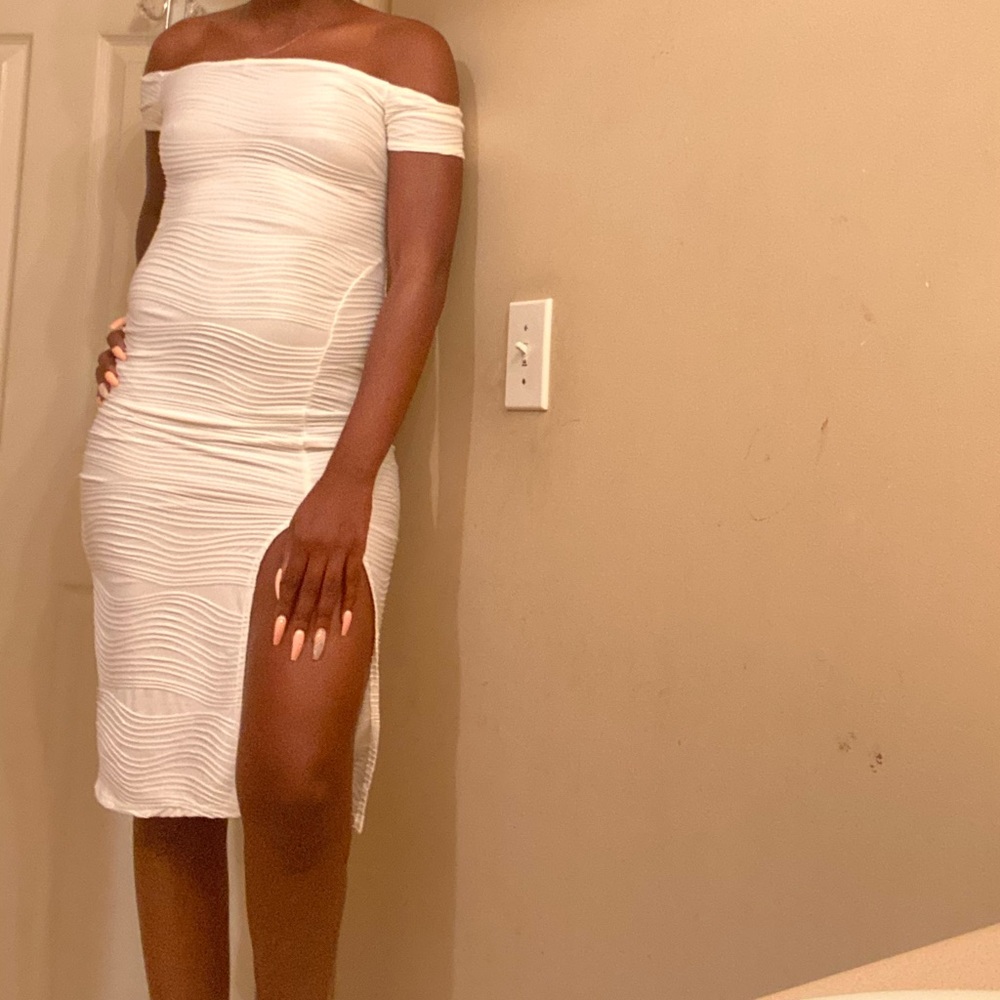 White off the shoulders Dress